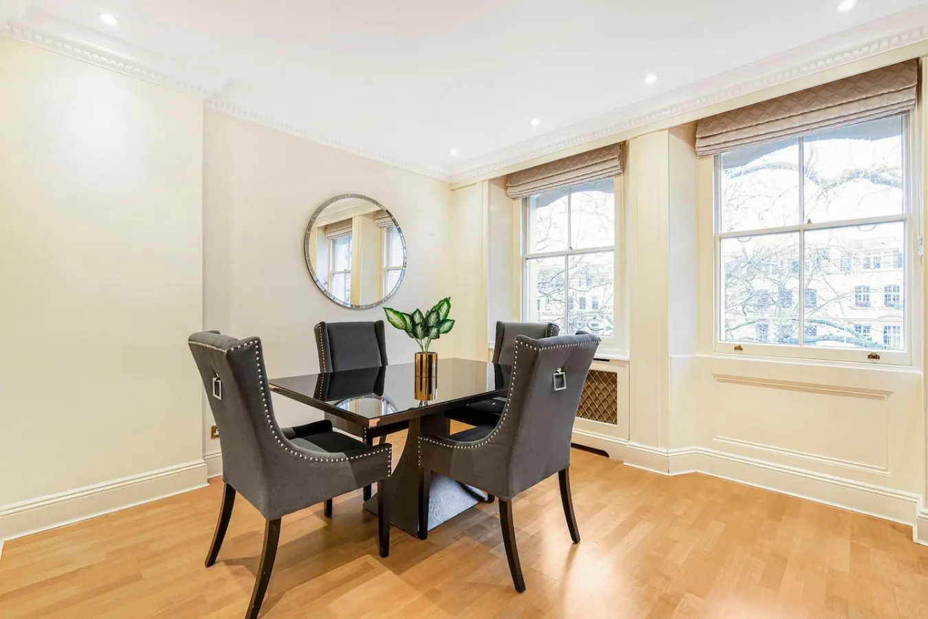 Knightsbridge 2-Bed Next To Hyde Park 11