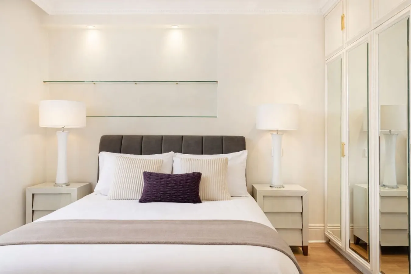 Knightsbridge 2-Bed Next To Hyde Park 16