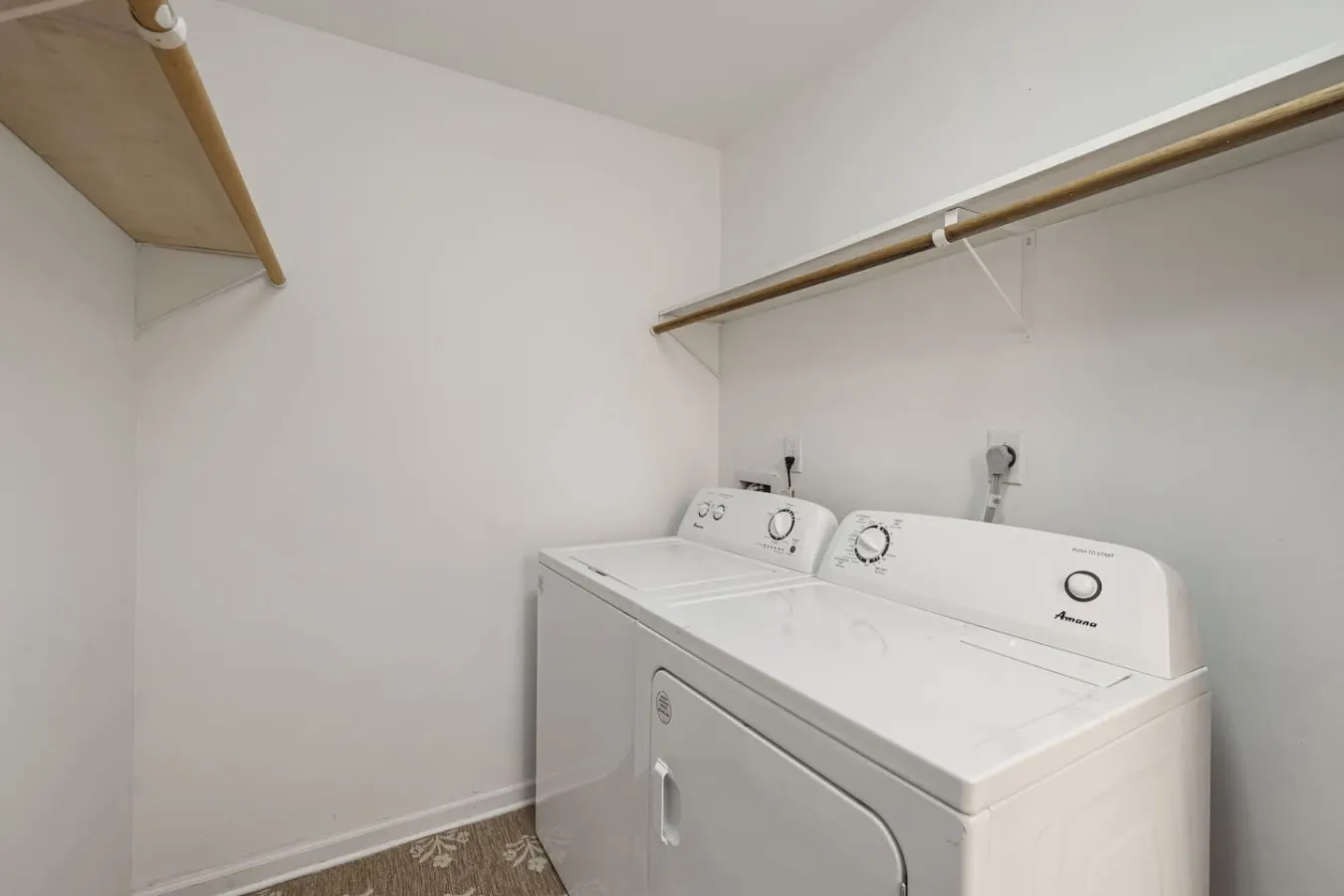 Beech Mountain Hot Tub, Game Room & Fire Pit 17