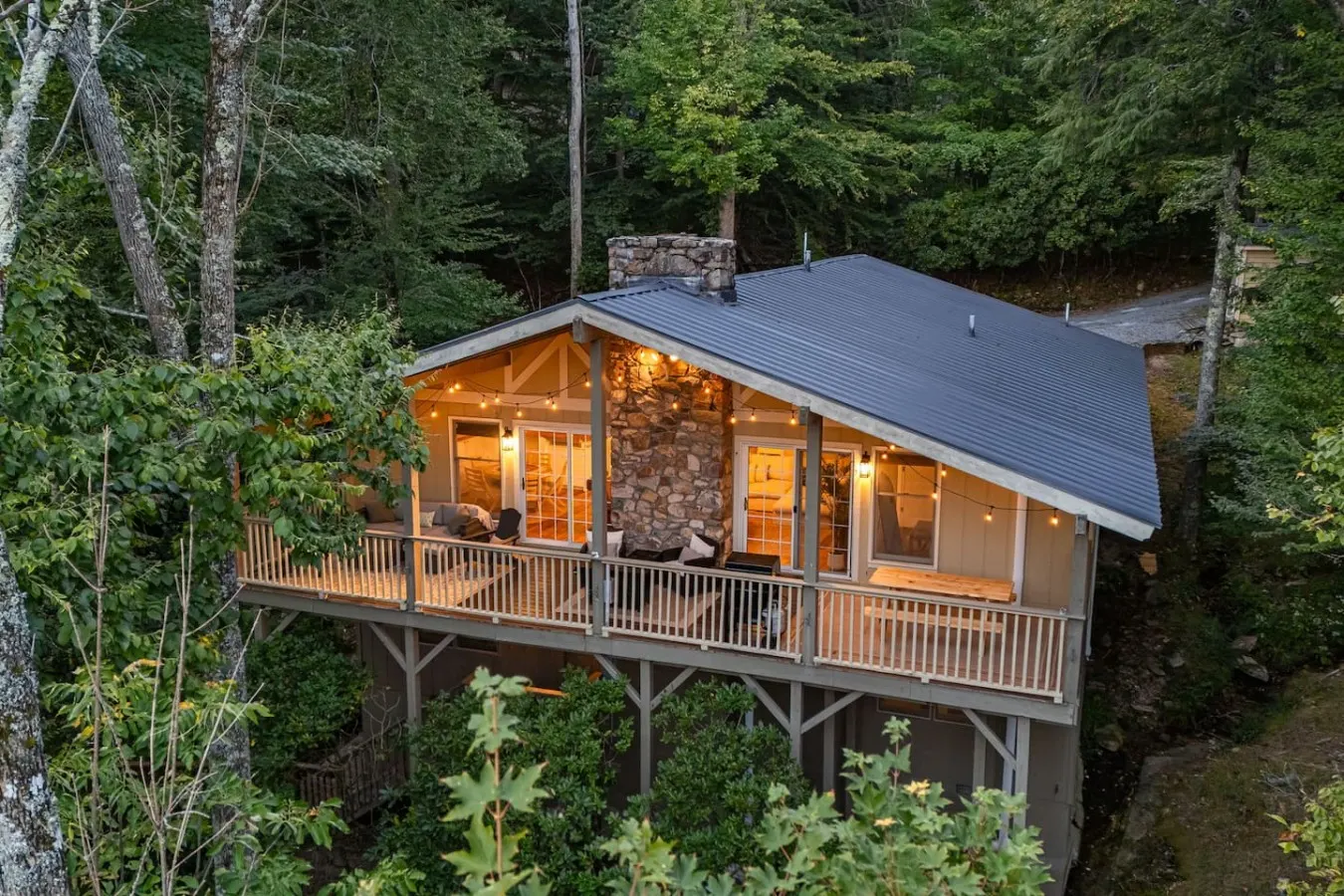 Beech Mountain Hot Tub, Game Room & Fire Pit 6