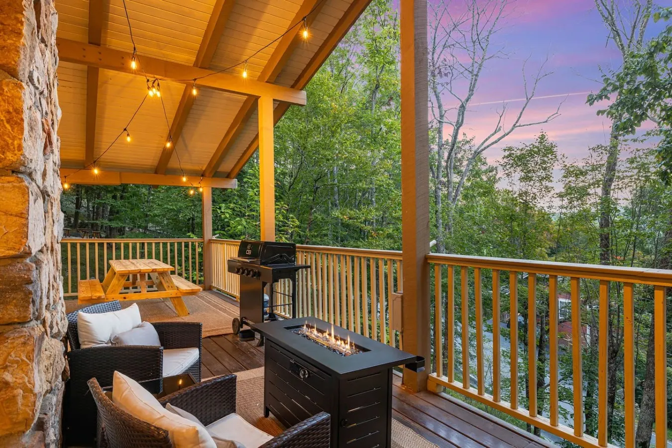 Beech Mountain Hot Tub, Game Room & Fire Pit 8