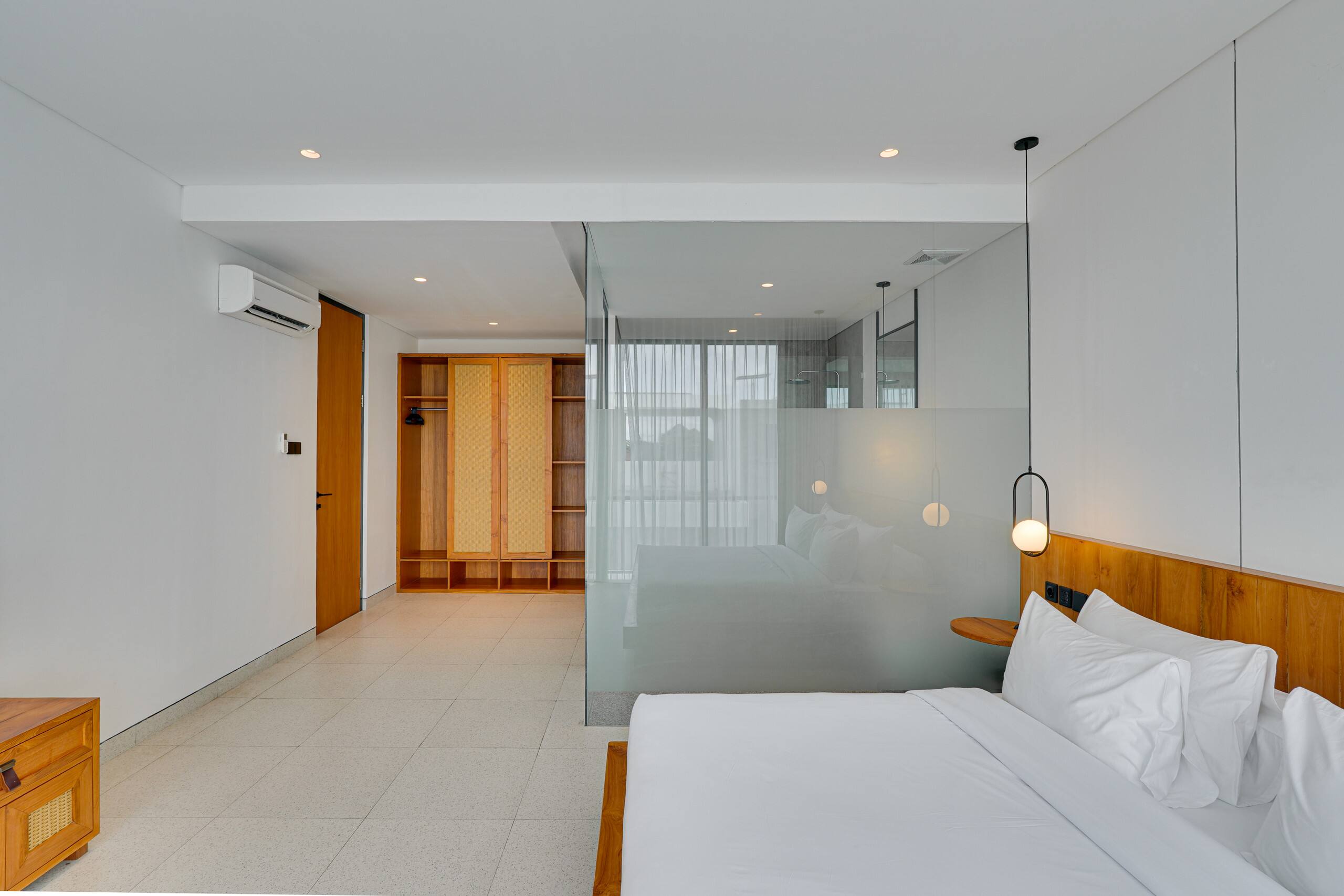 RHYS Villa Canggu 3BR: Enclosed Lounge + Pool 22