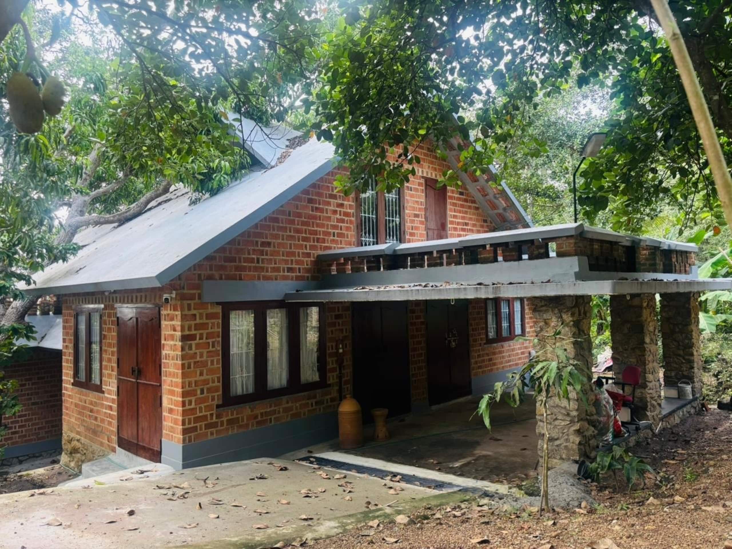 Baker-Style Eco Farm 3BHK Villa • Calm Nature Stay 2