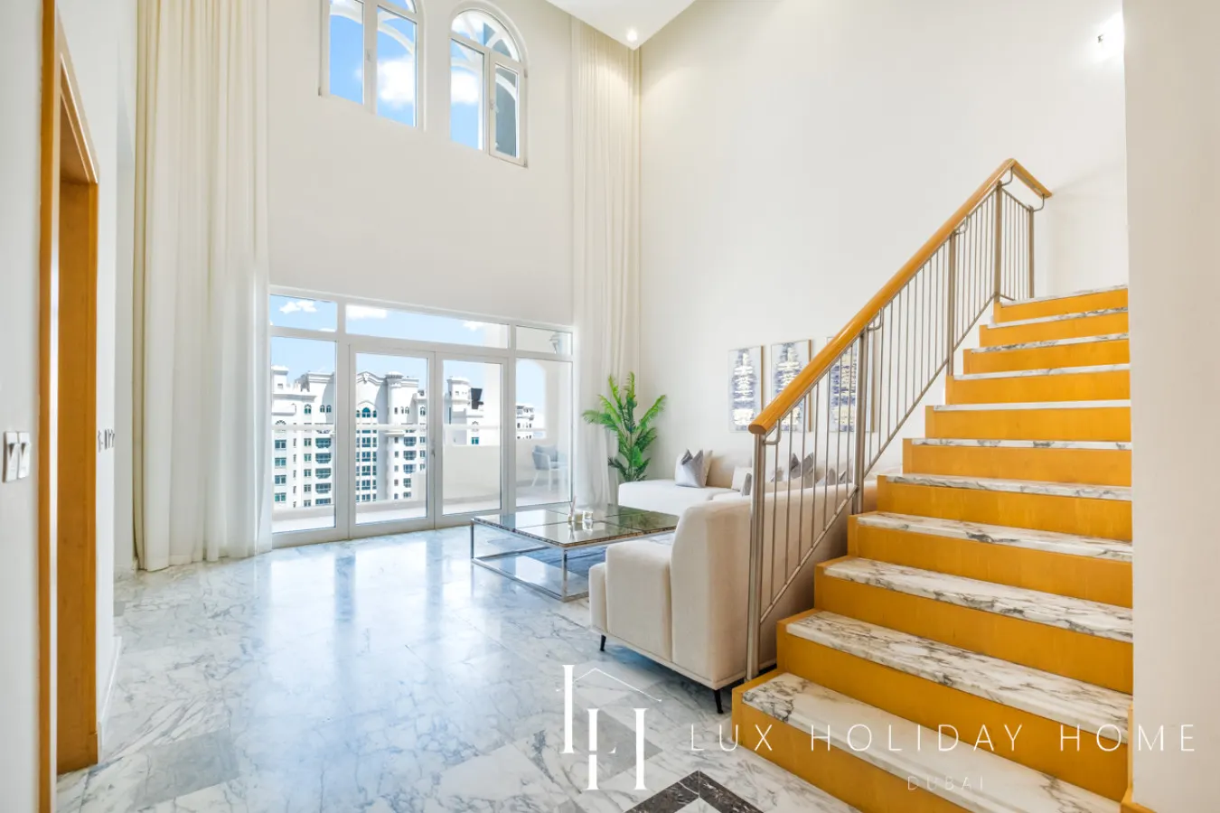 LUX The Shoreline Palm Island Penthouse 2