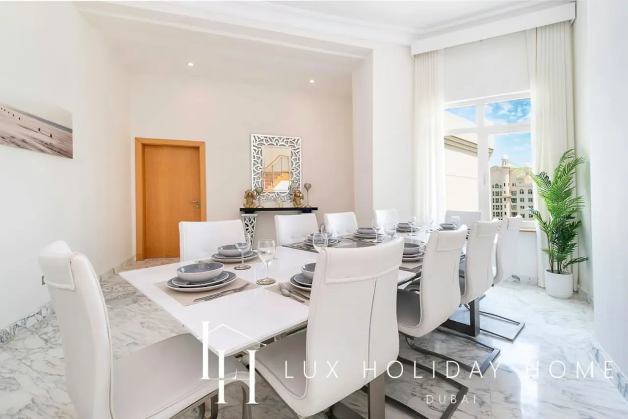 LUX The Shoreline Palm Island Penthouse 16