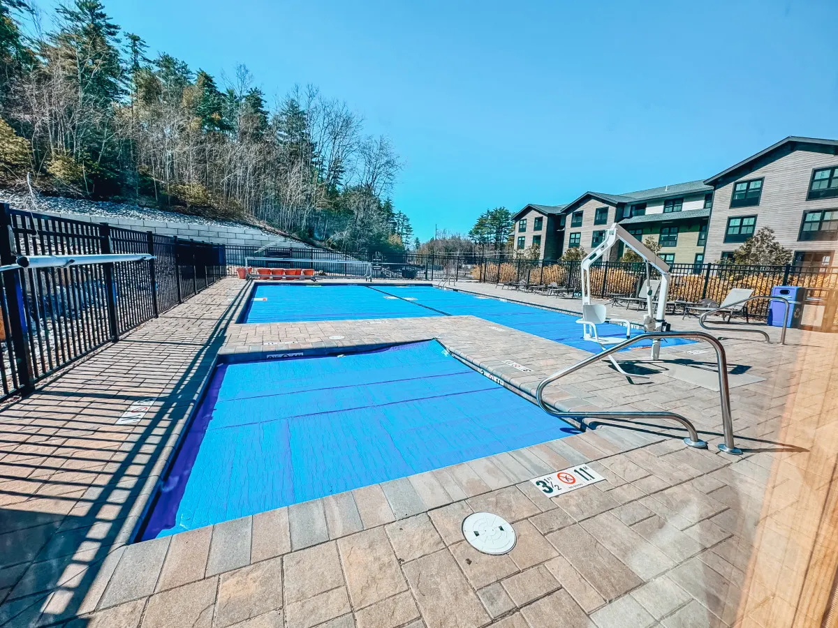 Ski in & Out-Pool-Cranmore-Slope side 3