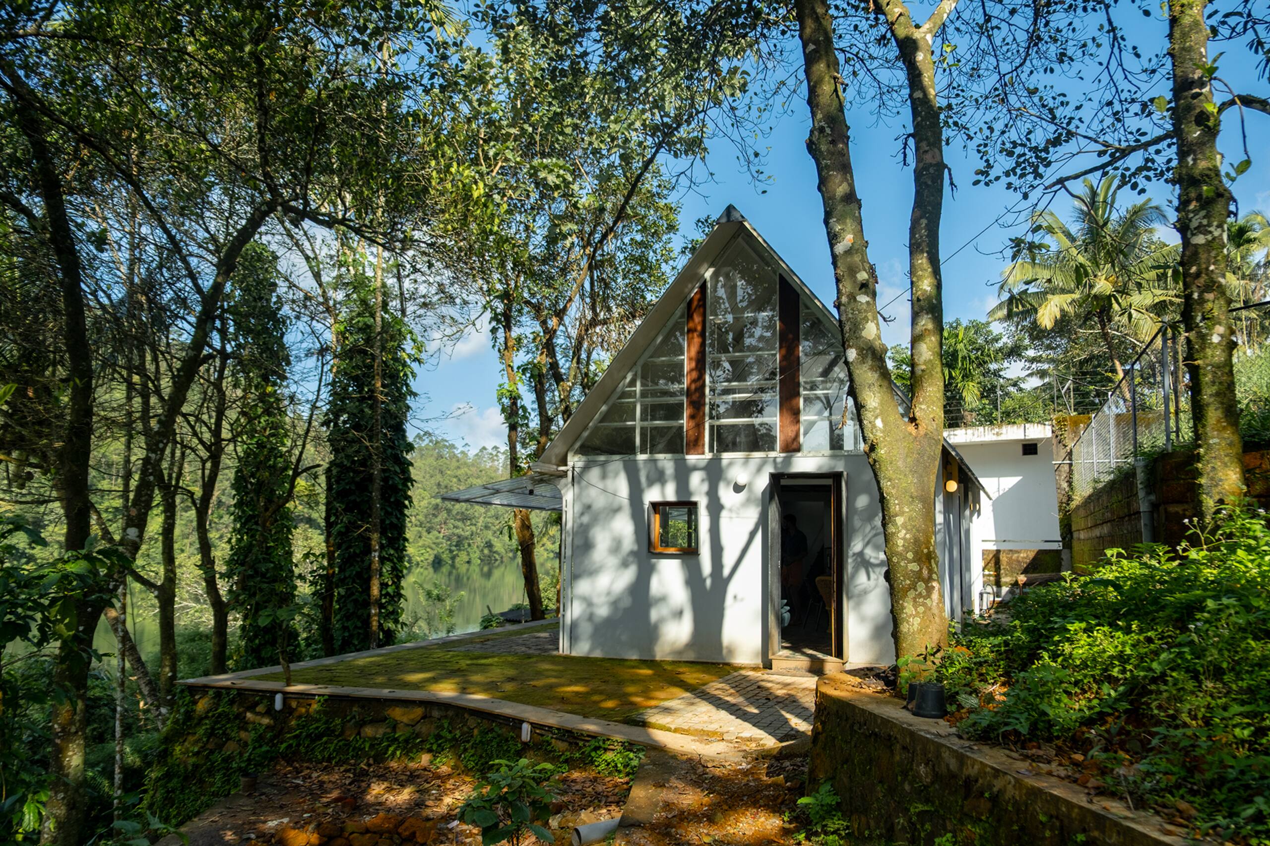 TwoTwentyTwoSpace Wayanad, Cottage & Studio 1