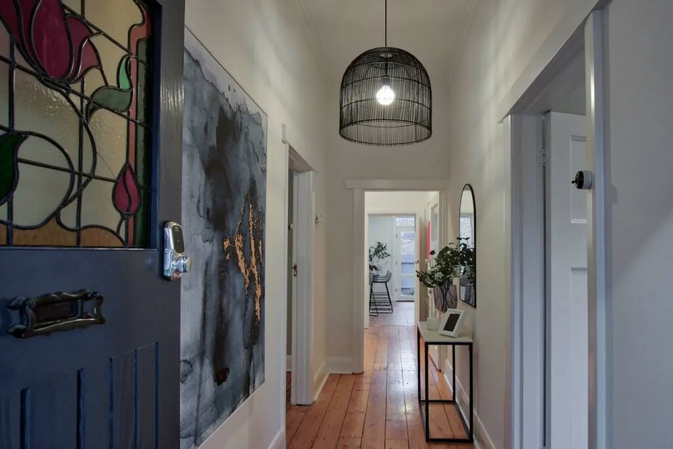 Eaton Cottage 2BR Wifi Parking — photo 3