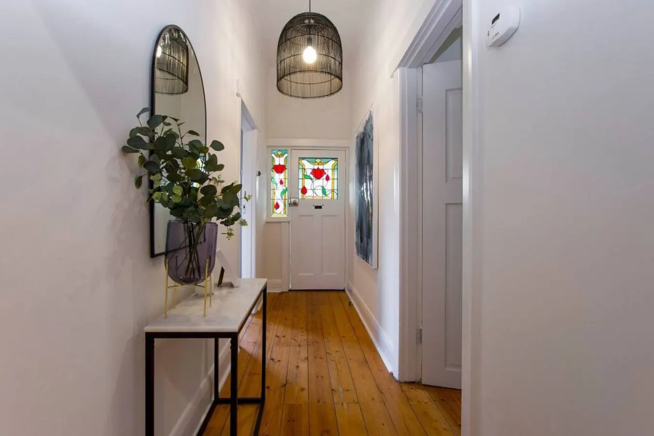 Eaton Cottage 2BR Wifi Parking 6