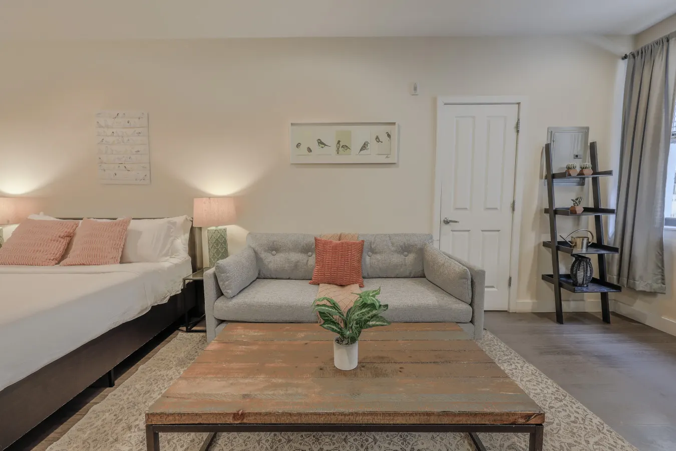 Simple Studio - Walk to MGH, Beacon Hill, North End 5