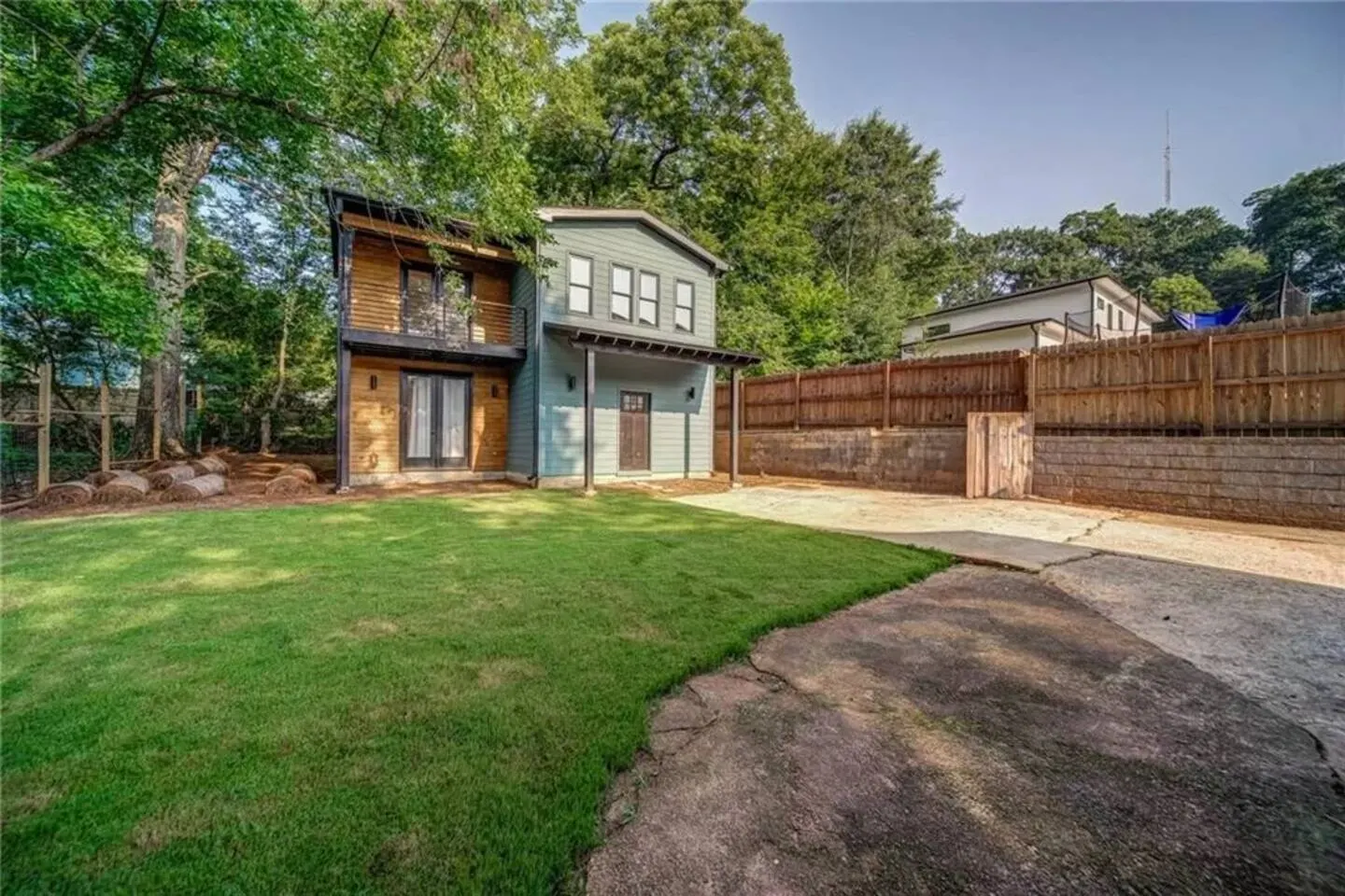 Chic 2BR Home near Kirkwood & Emory