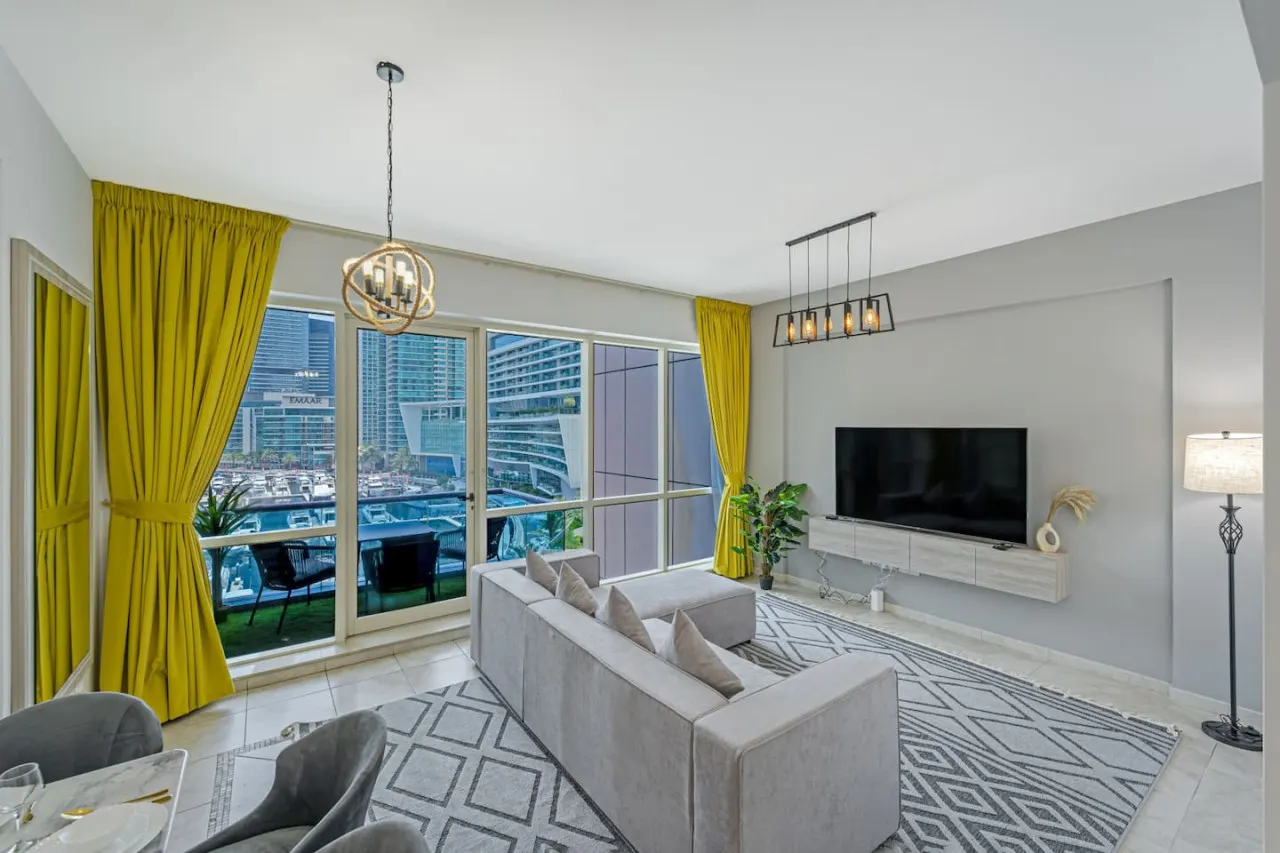Full Sea View Free Netflix Balcony & Pool 11