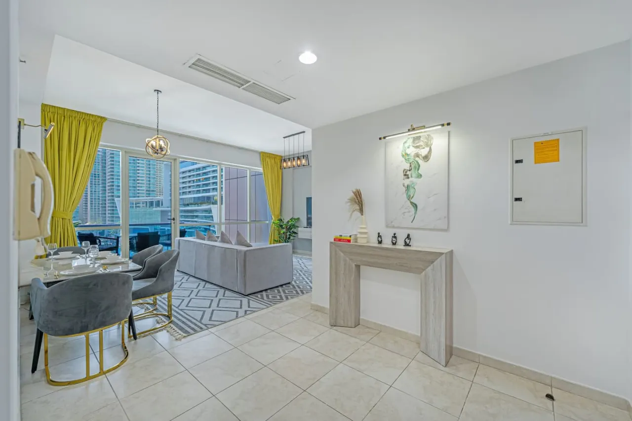 Full Sea View Free Netflix Balcony & Pool 12