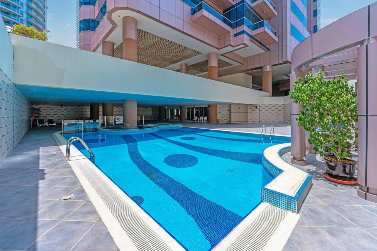 Full Sea View Free Netflix Balcony & Pool 5