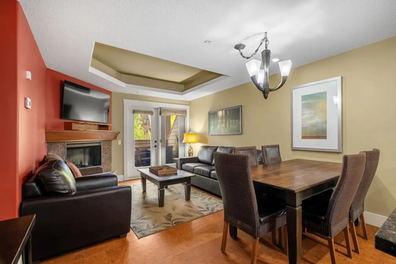 Luxury 2BR Mountain Retreat Pool & Hot Tub 2