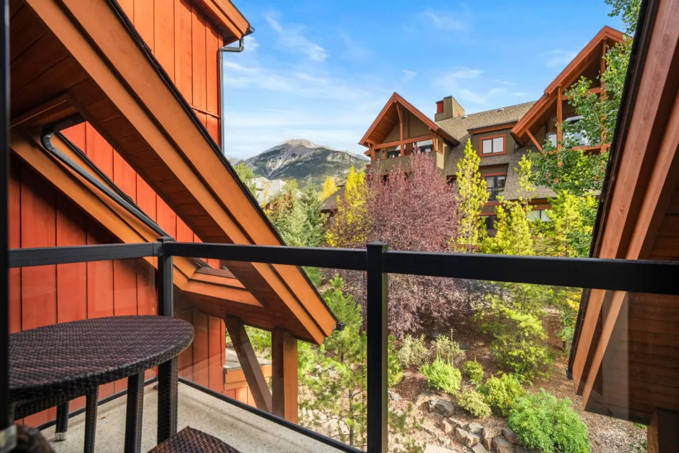 Luxury 2BR Mountain Retreat Pool & Hot Tub 11