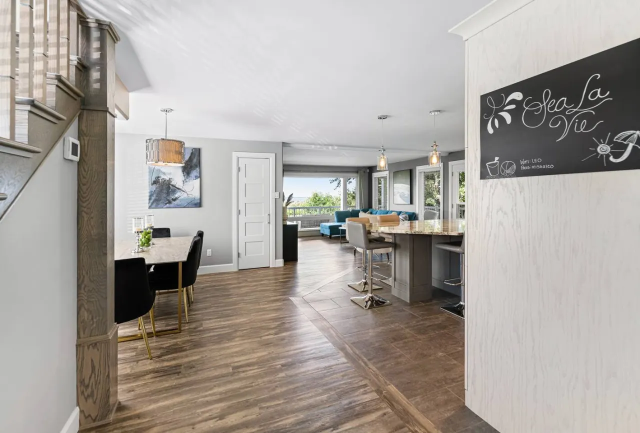 Sea La Vie- Ocean View Vacation Home — photo 3