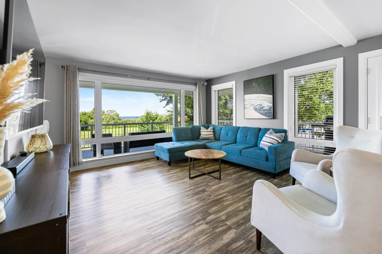 Sea La Vie- Ocean View Vacation Home 8