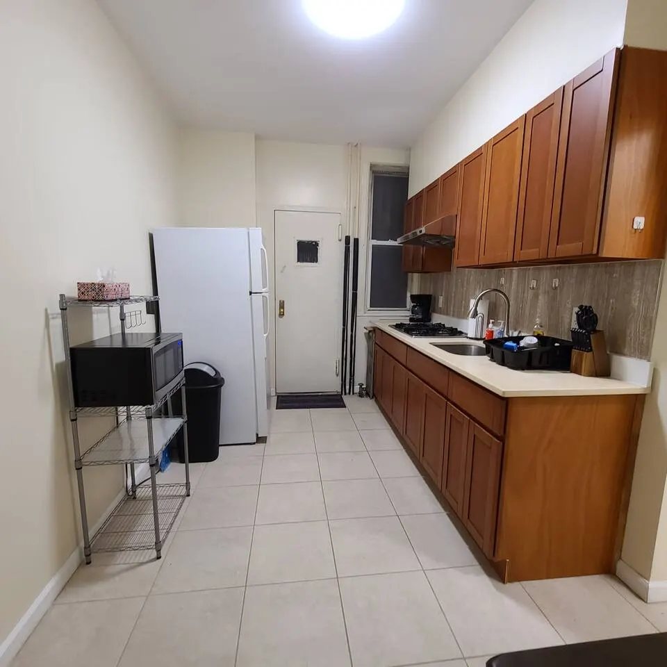 Furnished 2BR Walk to Maimonides & Sunset Park 3