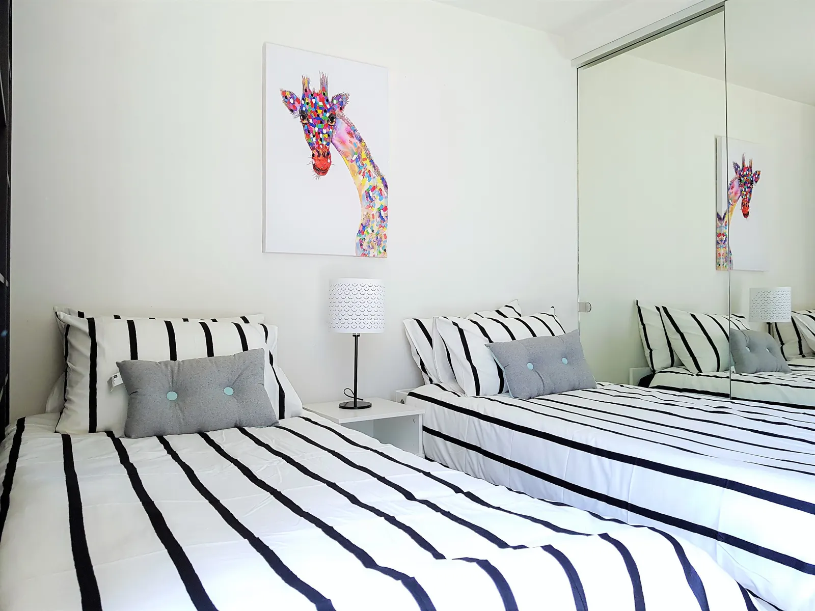ReadySet Apartments on Neo - 2 Bedroom Apartment - N4 8