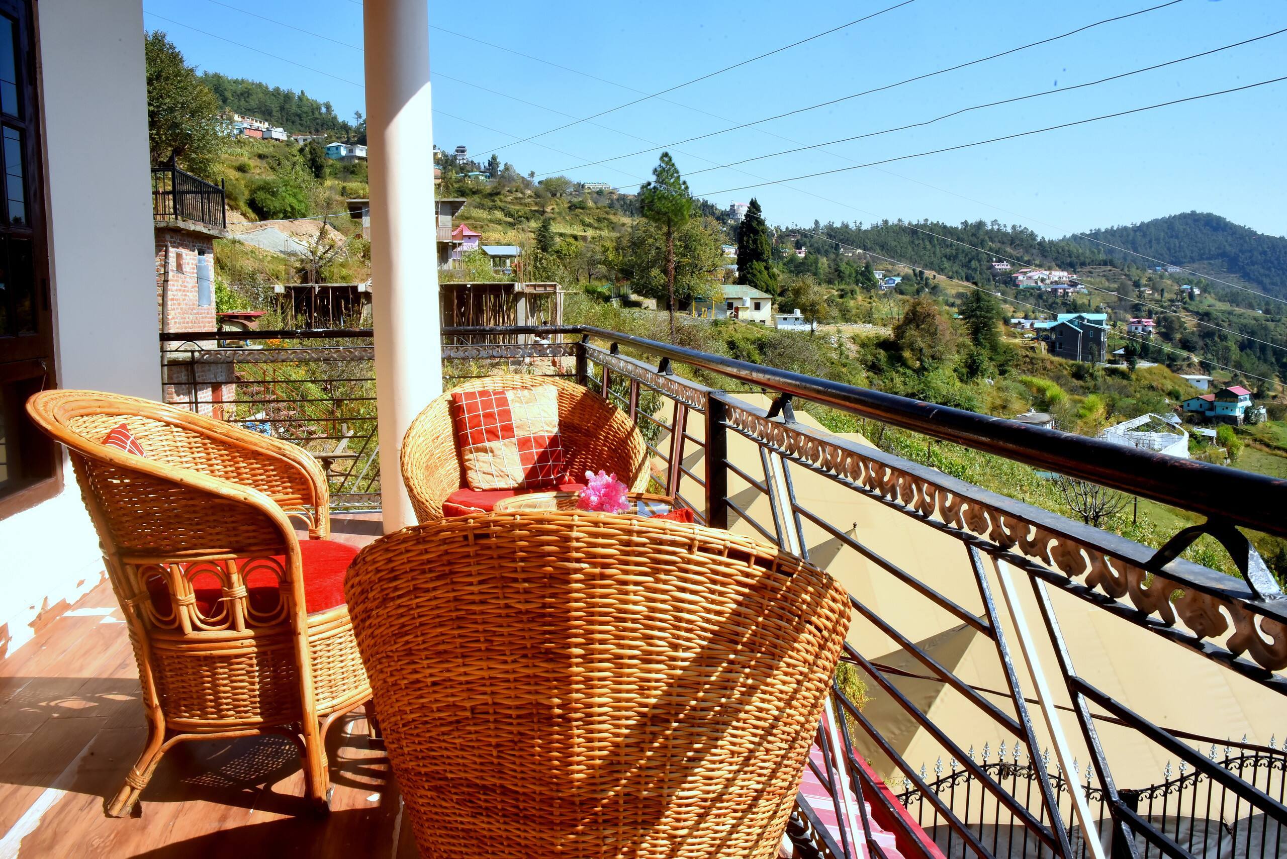 3 Bedroom Chail Heights Valley Villa 4