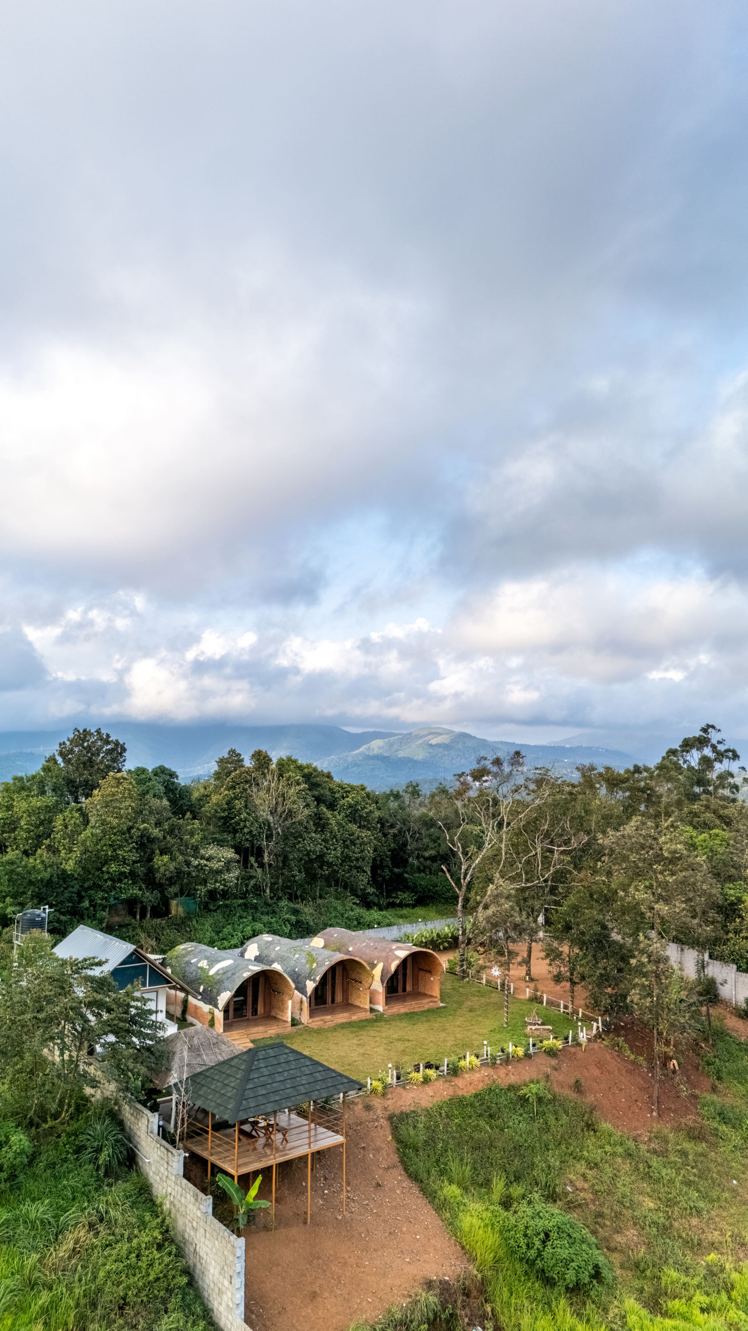 Cottage W/Garden, Outdoor dining & Valley Views 35