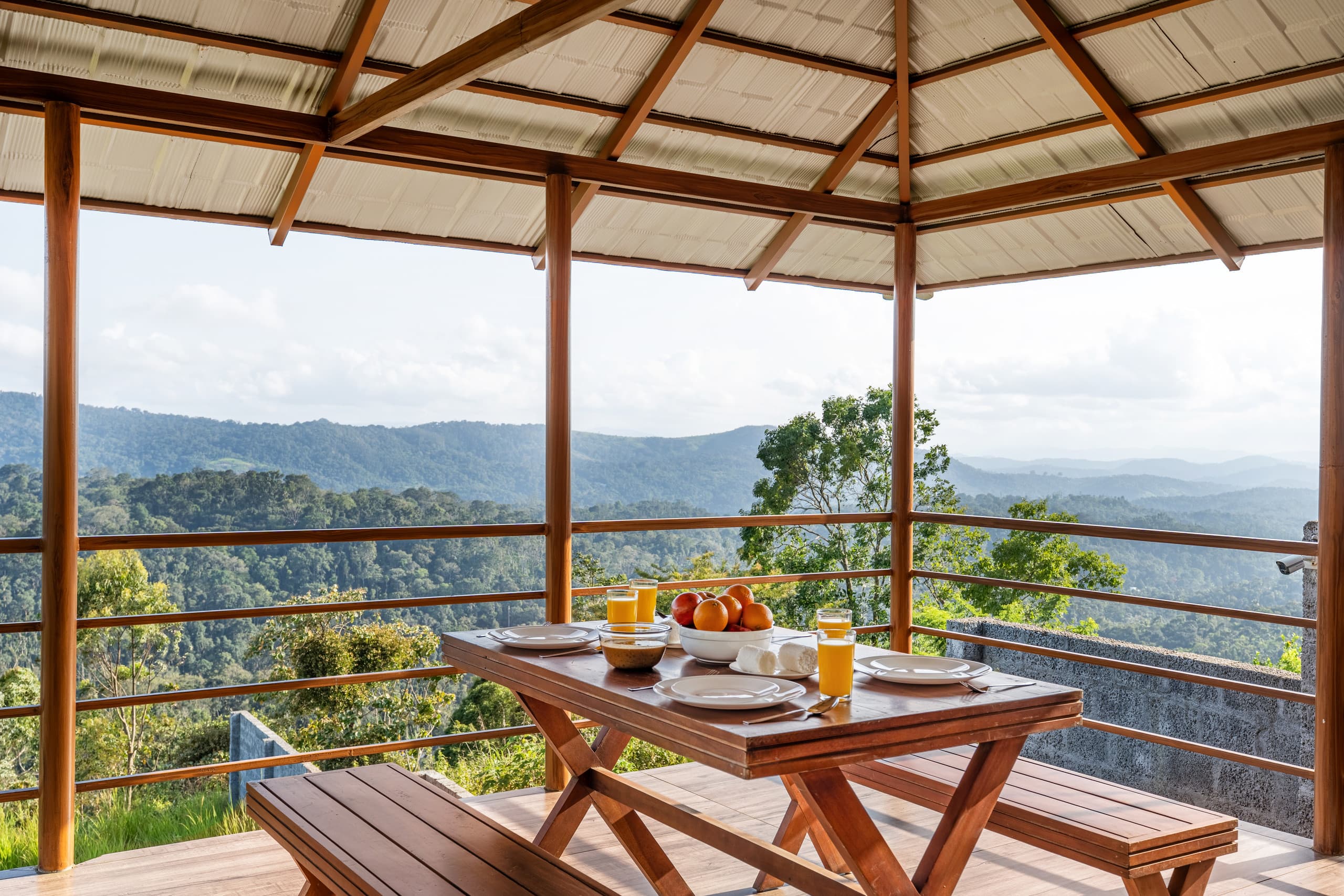 Cottage W/Garden, Outdoor dining & Valley Views 9