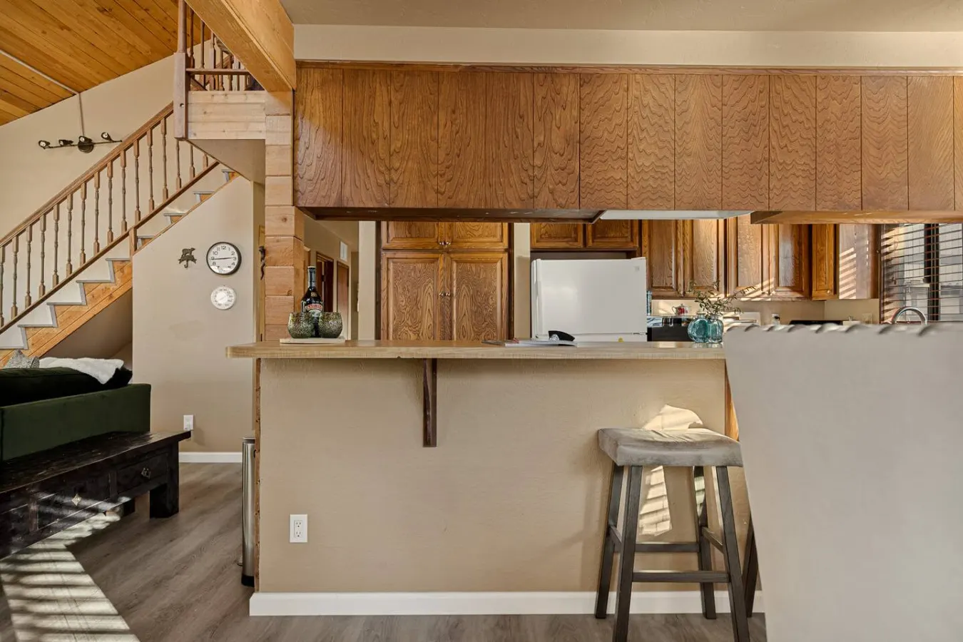 Maple Lane w/ Hot Tub & EV charger, Pet Friendly 9