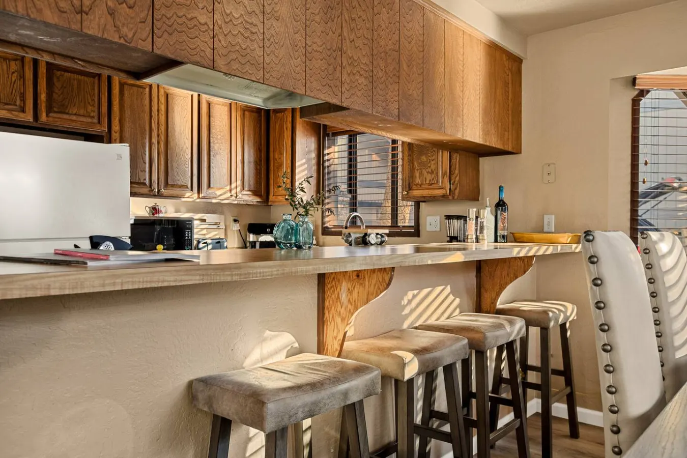 Maple Lane w/ Hot Tub & EV charger, Pet Friendly 12