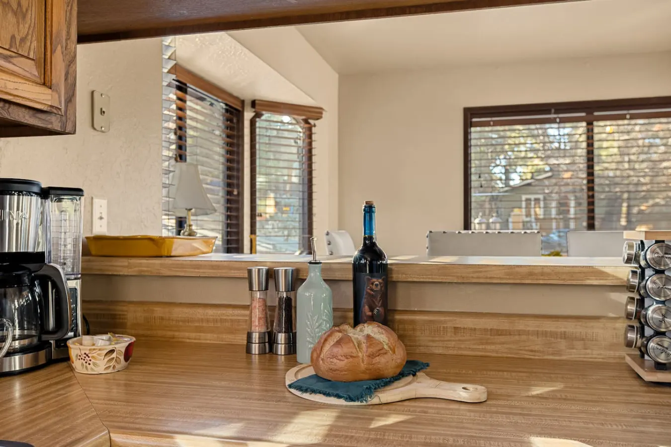 Maple Lane w/ Hot Tub & EV charger, Pet Friendly 7