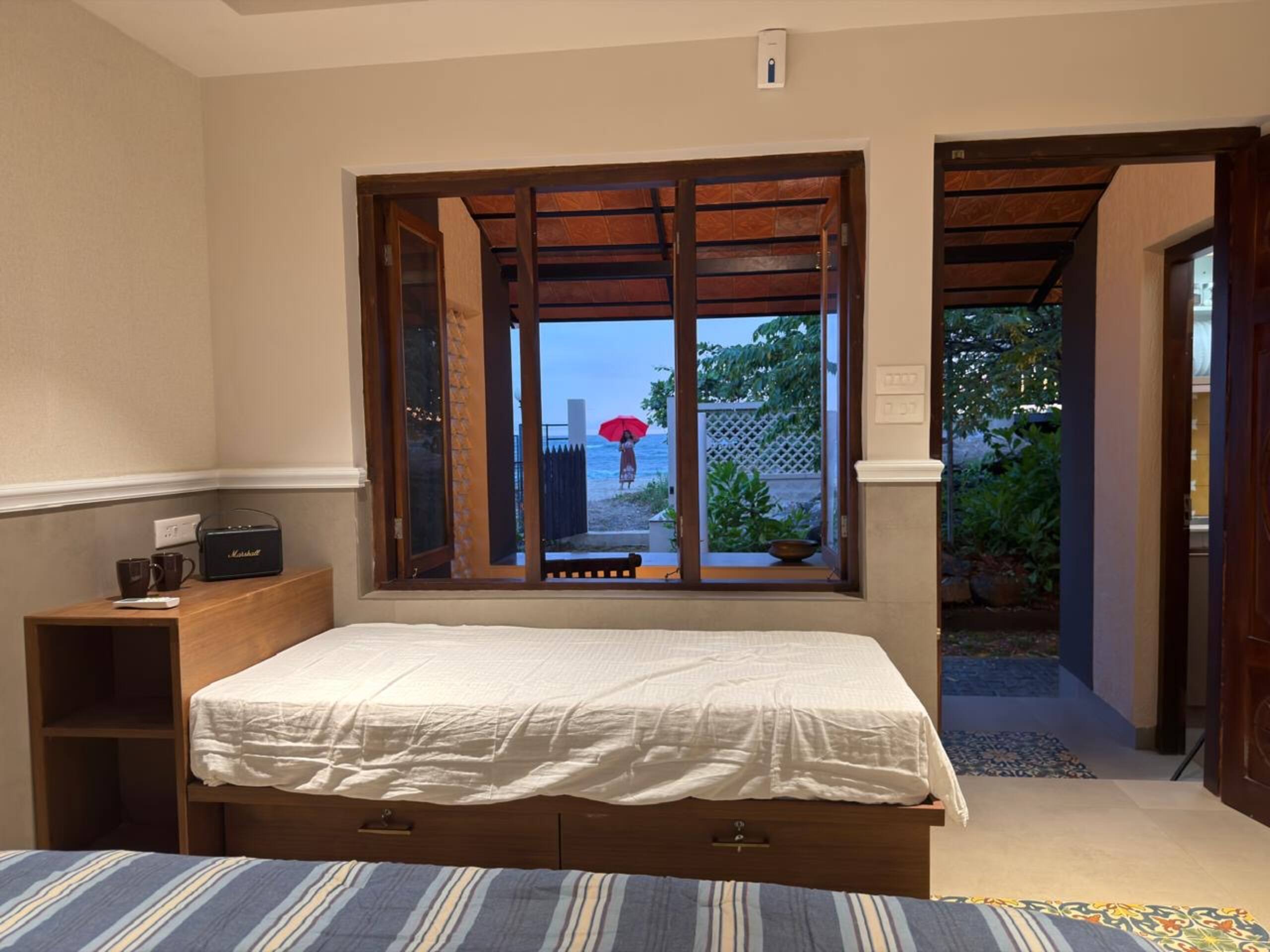 Thira Private Cottage 5