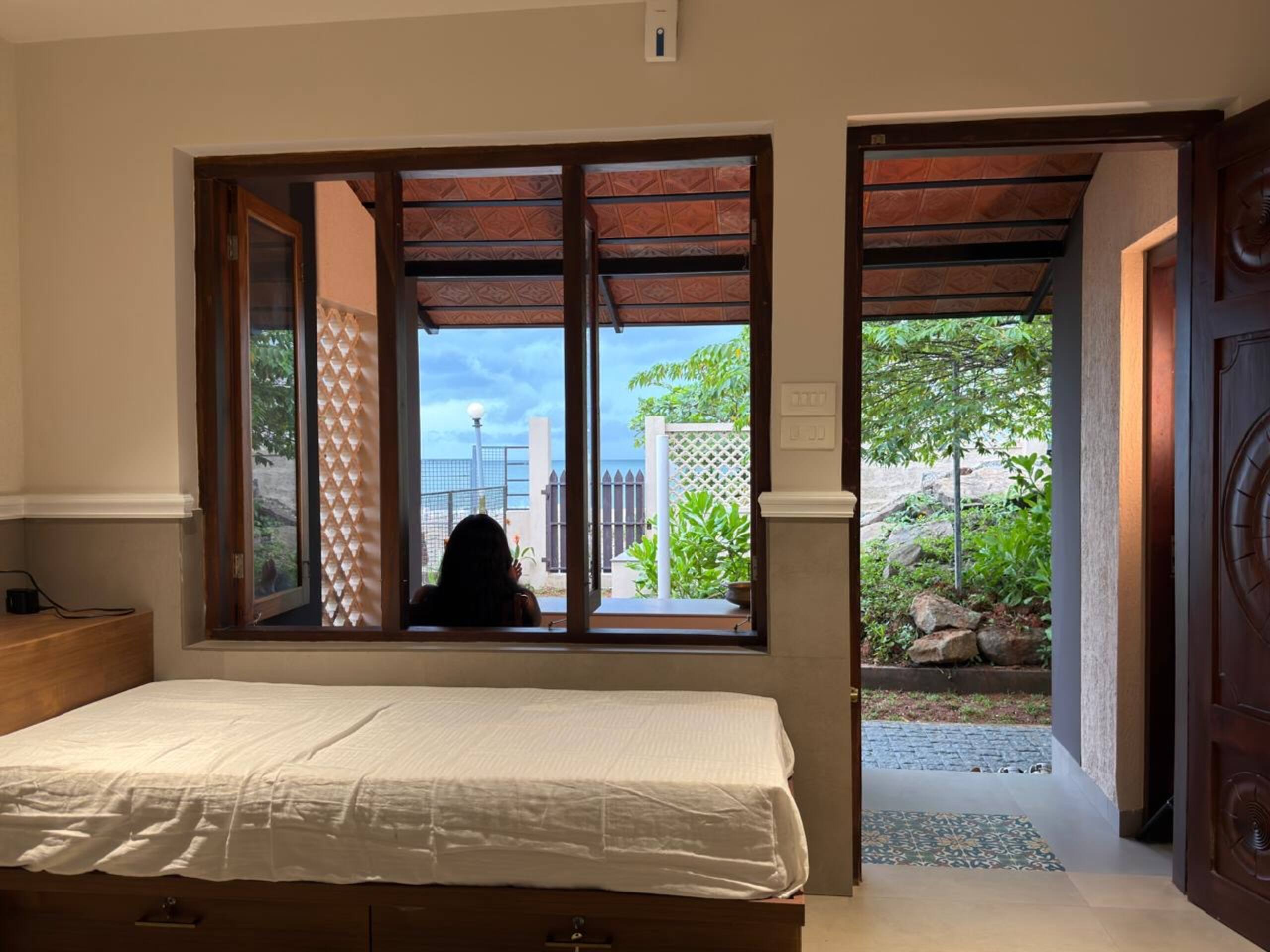 Thira Private Cottage 4