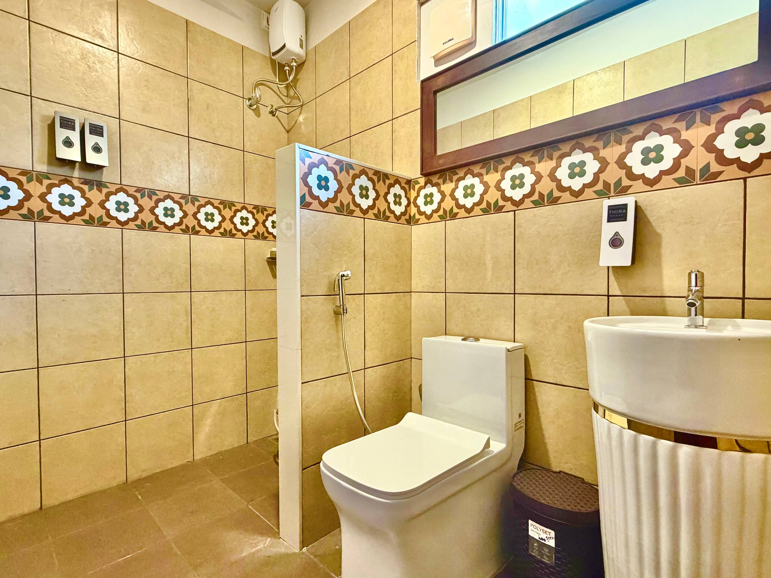 Thira Private Cottage 10