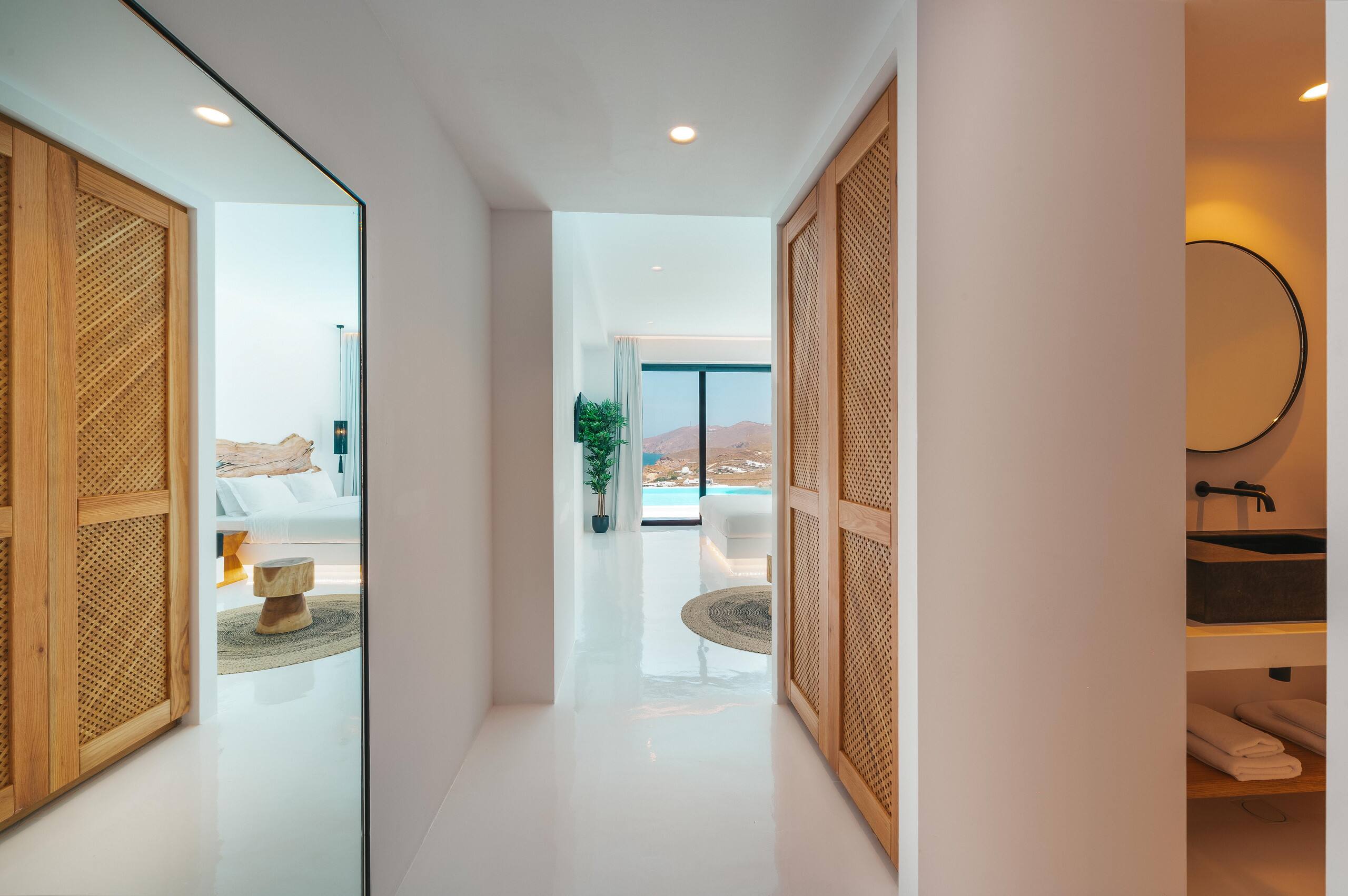 Mega Mansions Mykonos 5