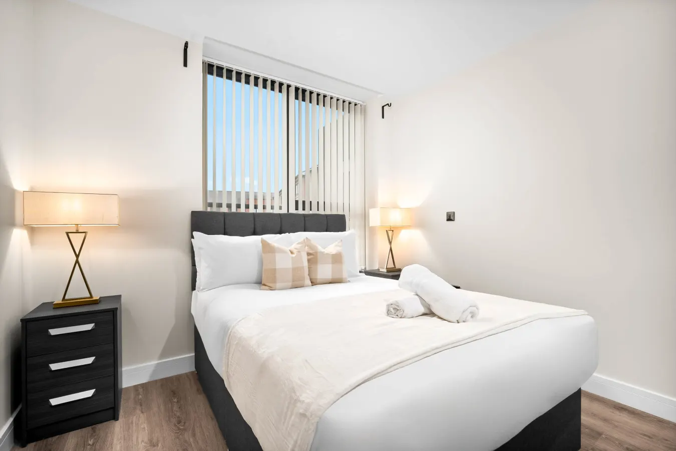 Stylish 2 Bed Apartment - Smart TV - WIFI - Jewellery Quarter 2