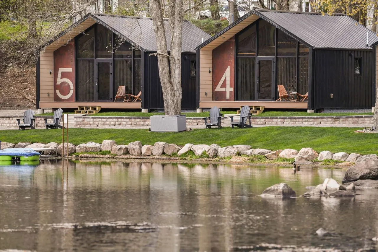 Lakefront Cabin Pocono #2 / Leisure Lake Resort — photo 4