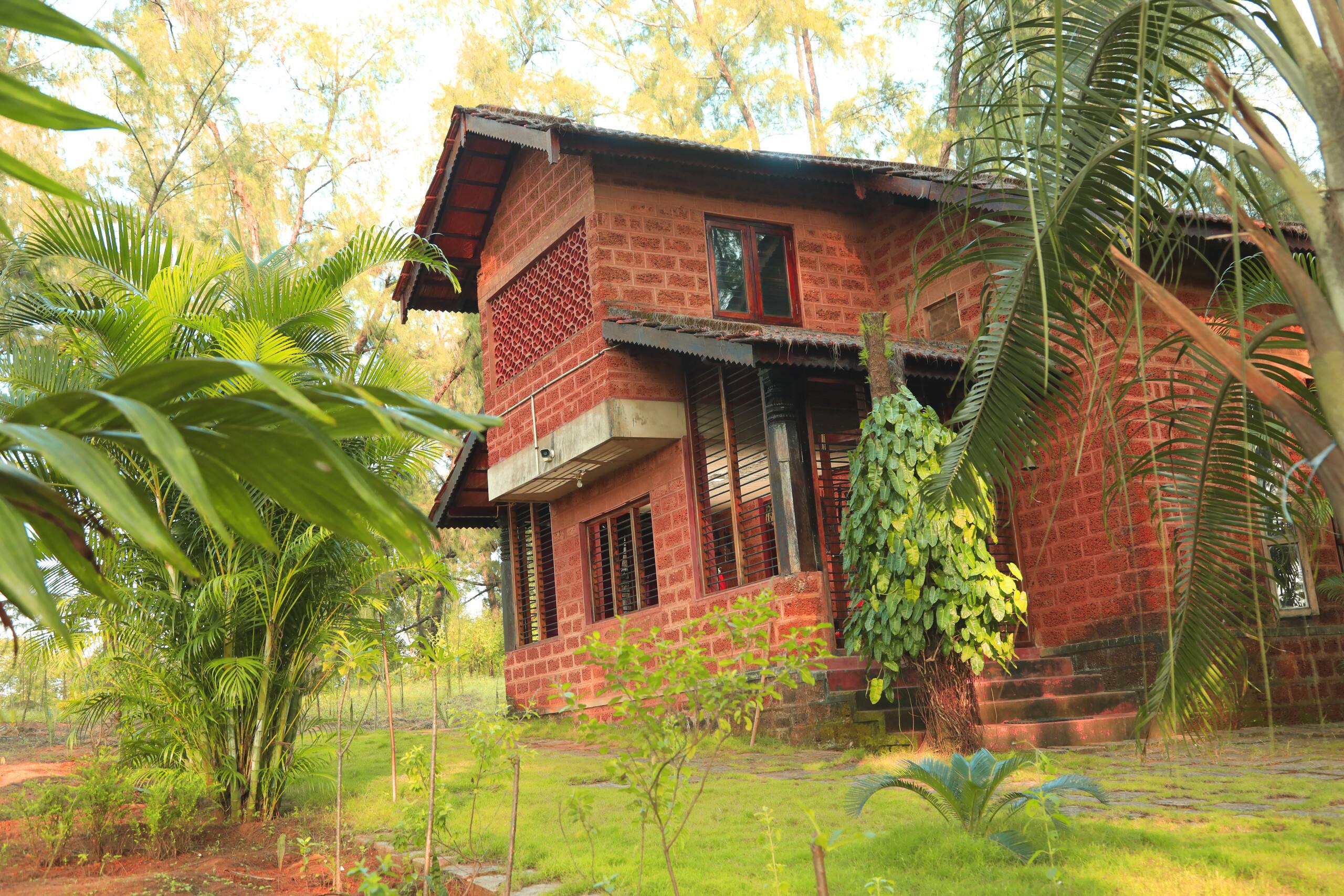 Villa Casuarina 1, near beach in sprawling grove 16