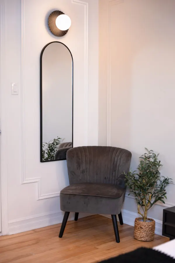#9 - Studio/Plateau/St-Denis/SelfCheck-In/AC/TV 6