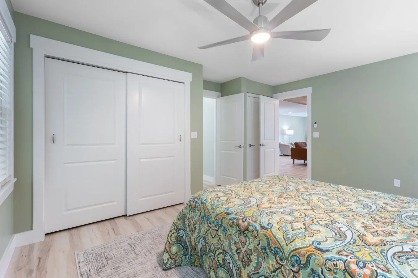 Reflections- Newly Remodeled and Spacious Sebago Lake Home 19