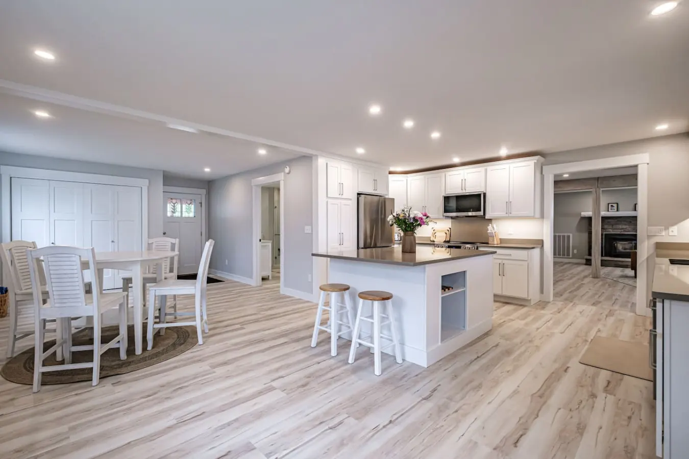 Reflections- Newly Remodeled and Spacious Sebago Lake Home — photo 3