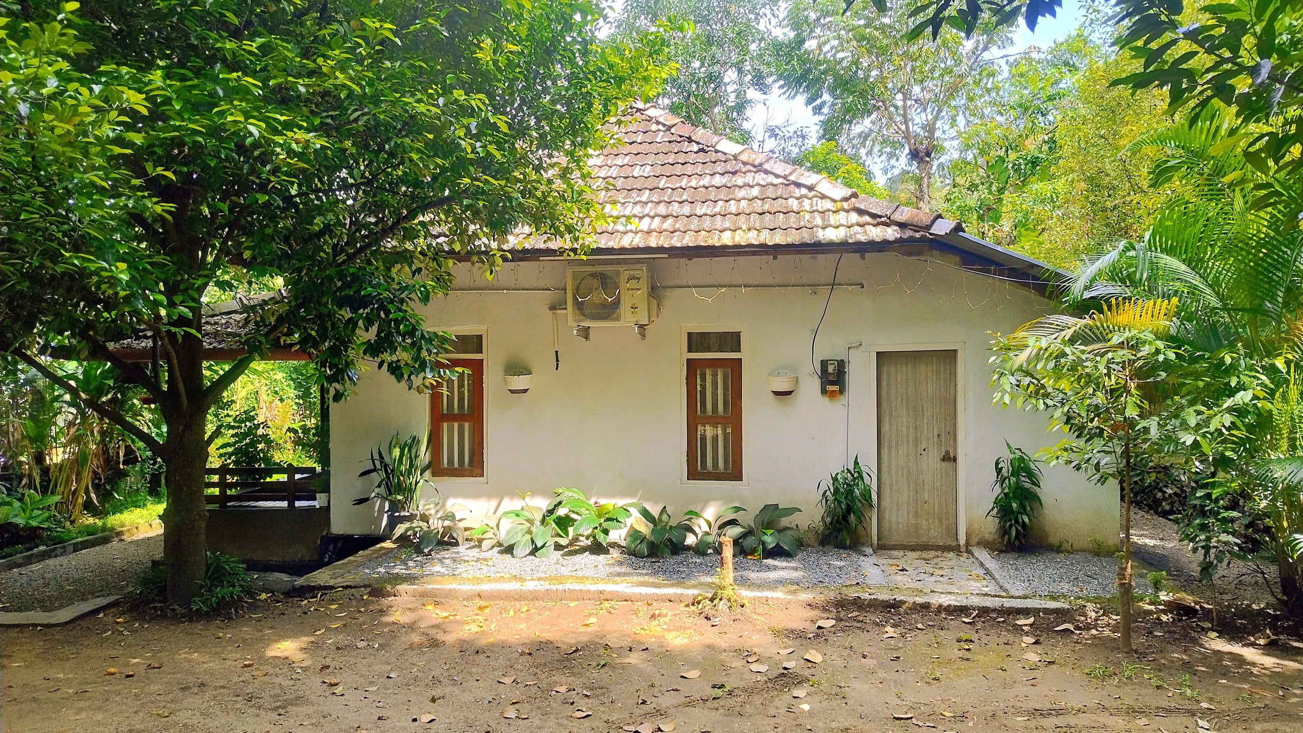 Guest House Near Munna 7