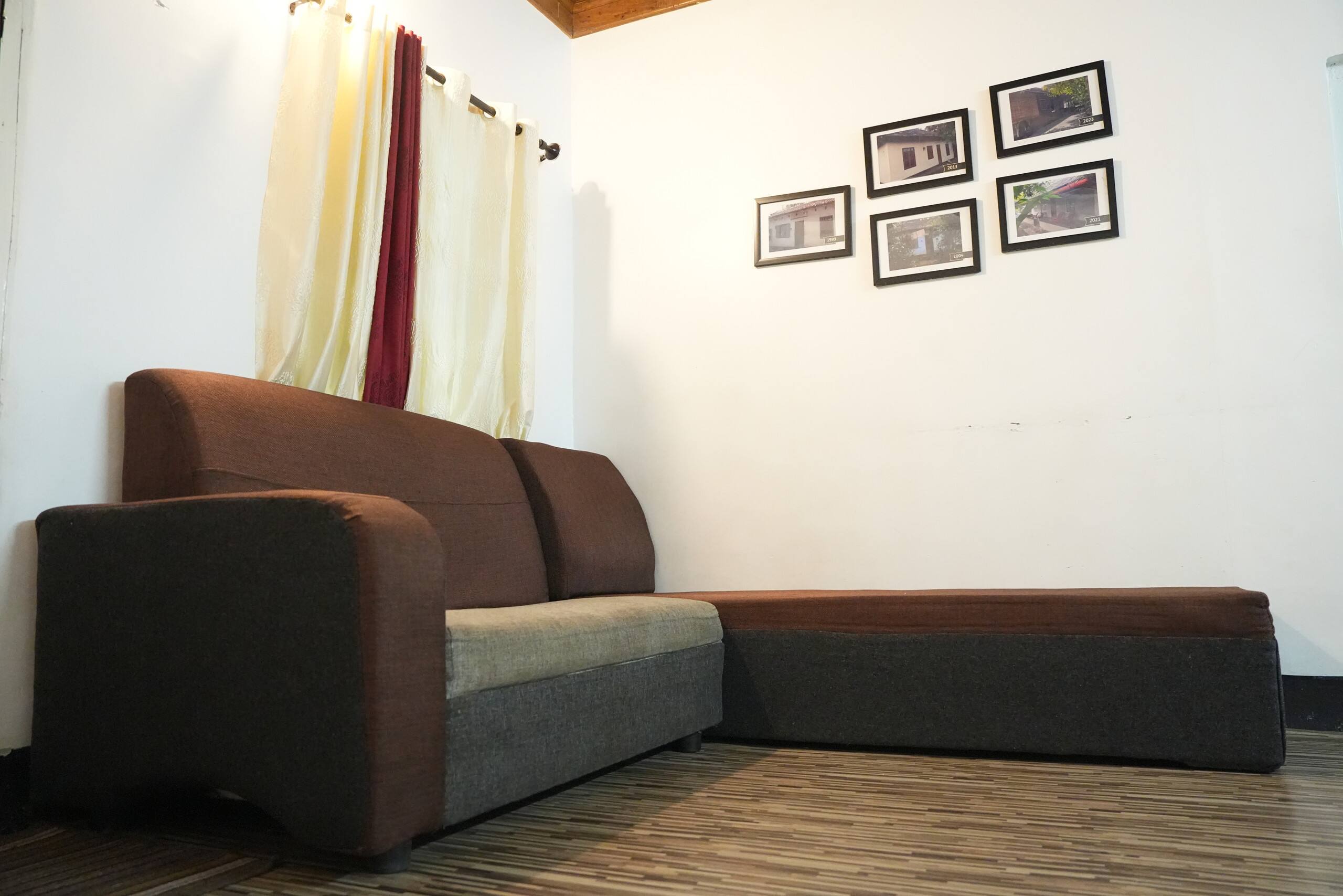 Guest House Near Munna 14