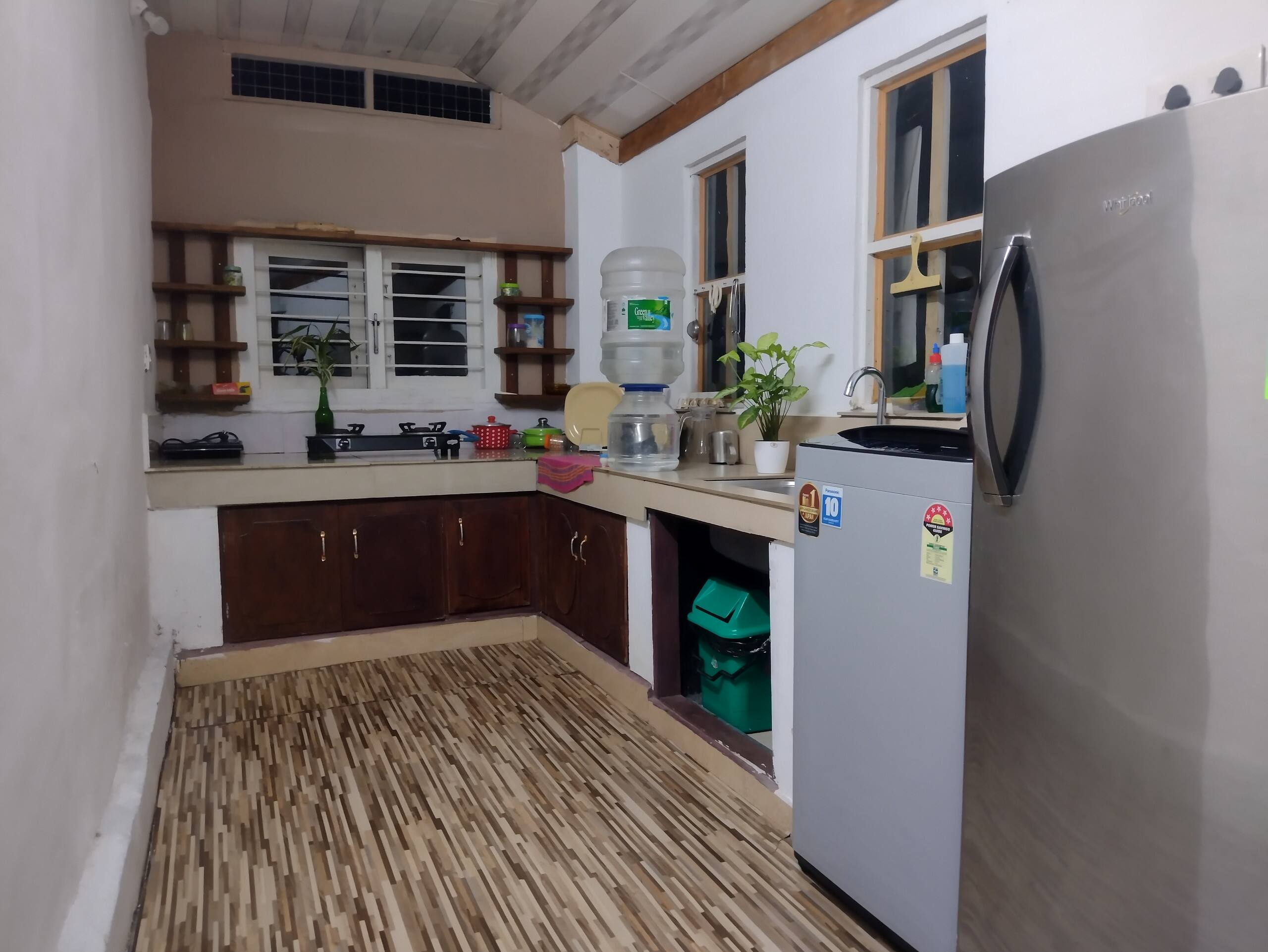 Guest House Near Munna 25