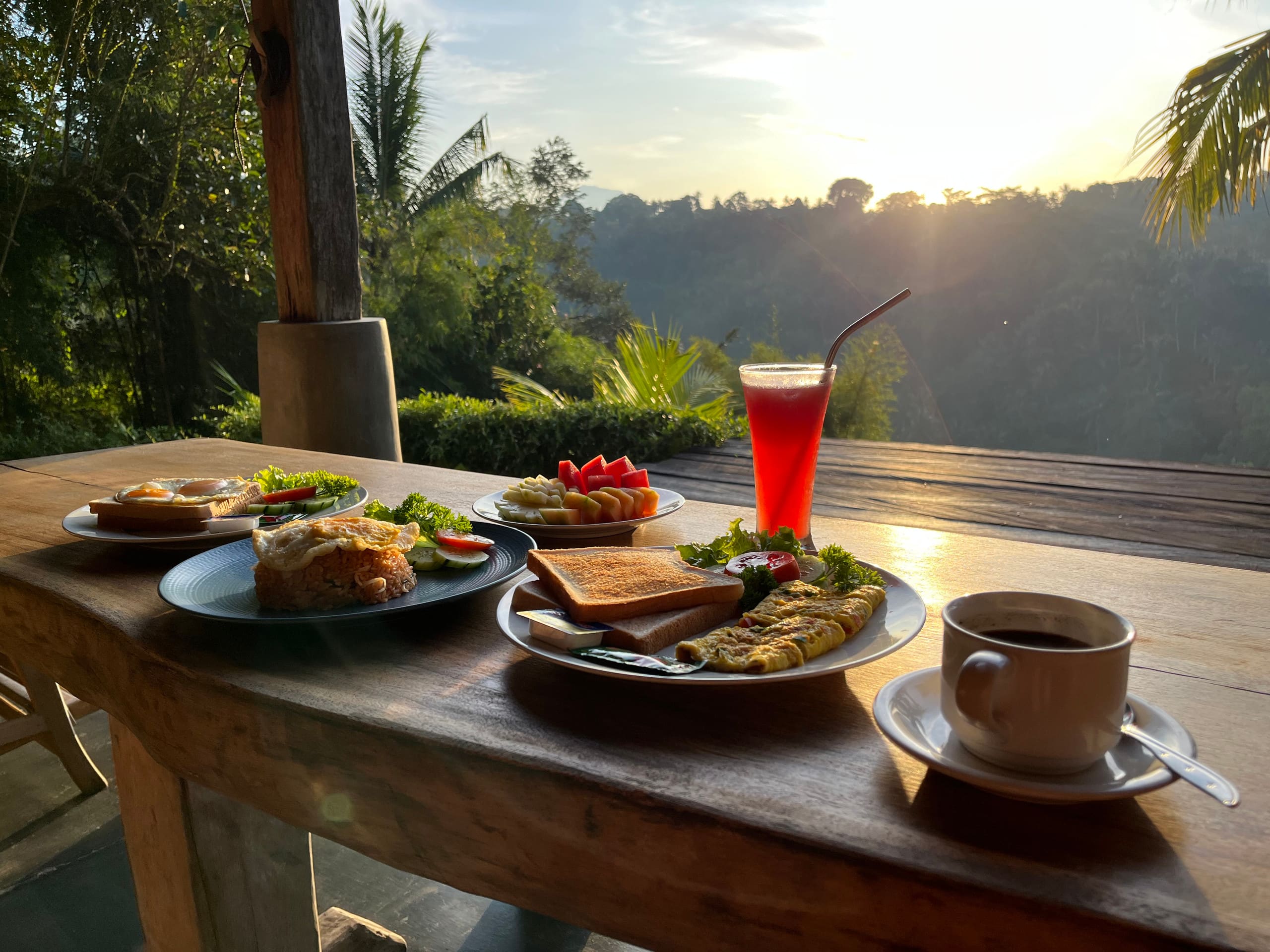 Zen Hideaway 1: Wabi-Sabi Teak House & Sunrise 8
