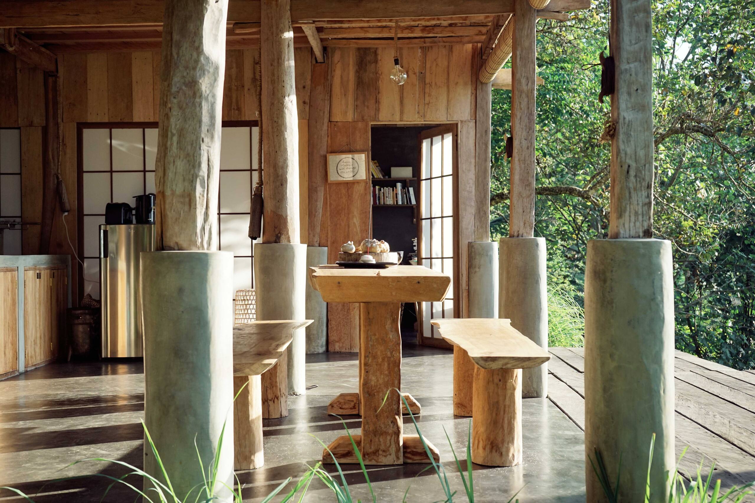 Zen Hideaway 1: Wabi-Sabi Teak House & Sunrise 11
