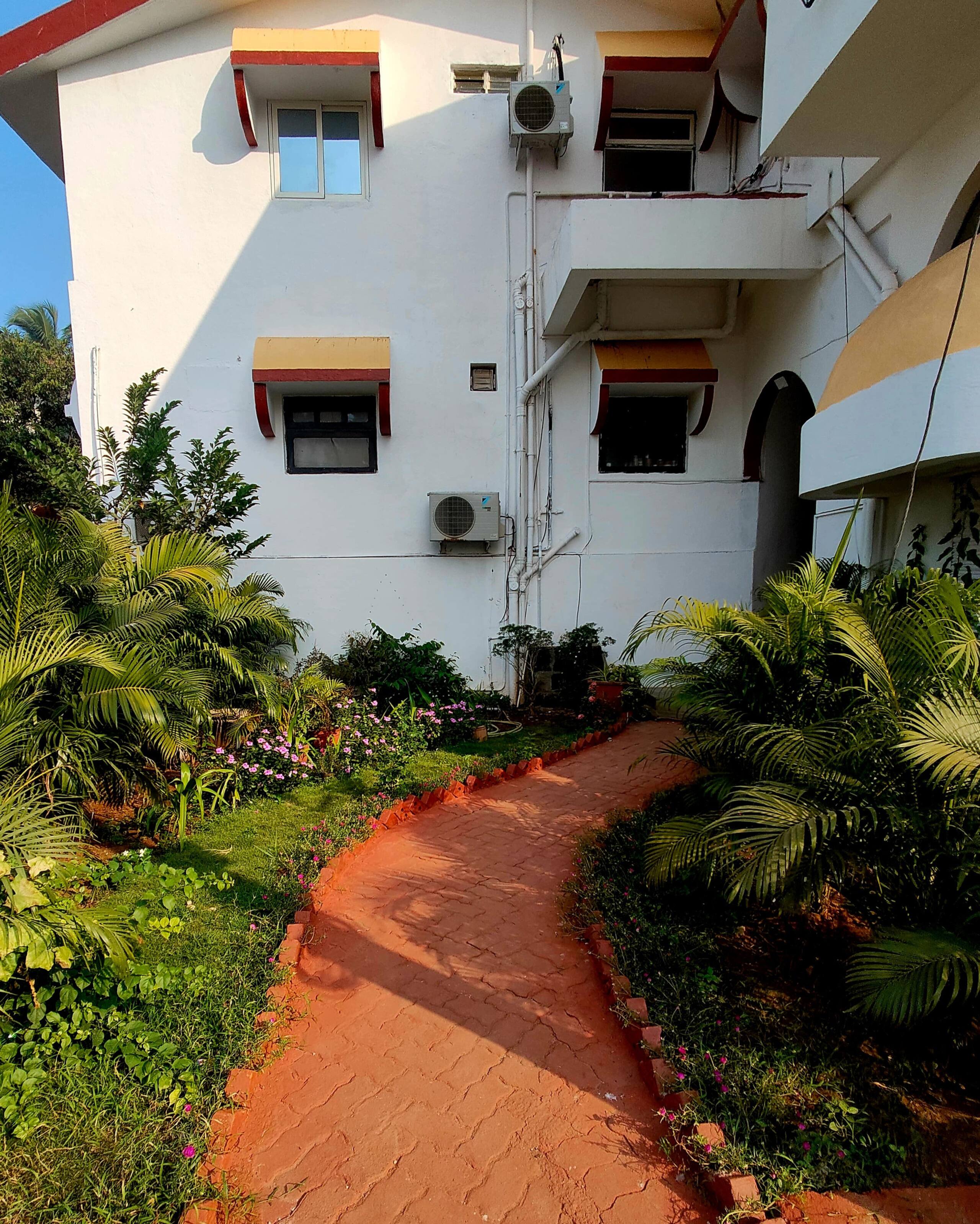 Casa Goa 2BHK - Private access gate to Beach 16