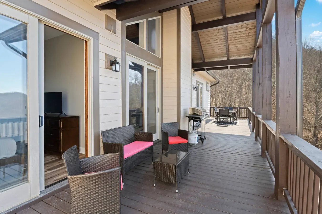 Mountain Stay King w/ Fireplace & Mountain Views 20