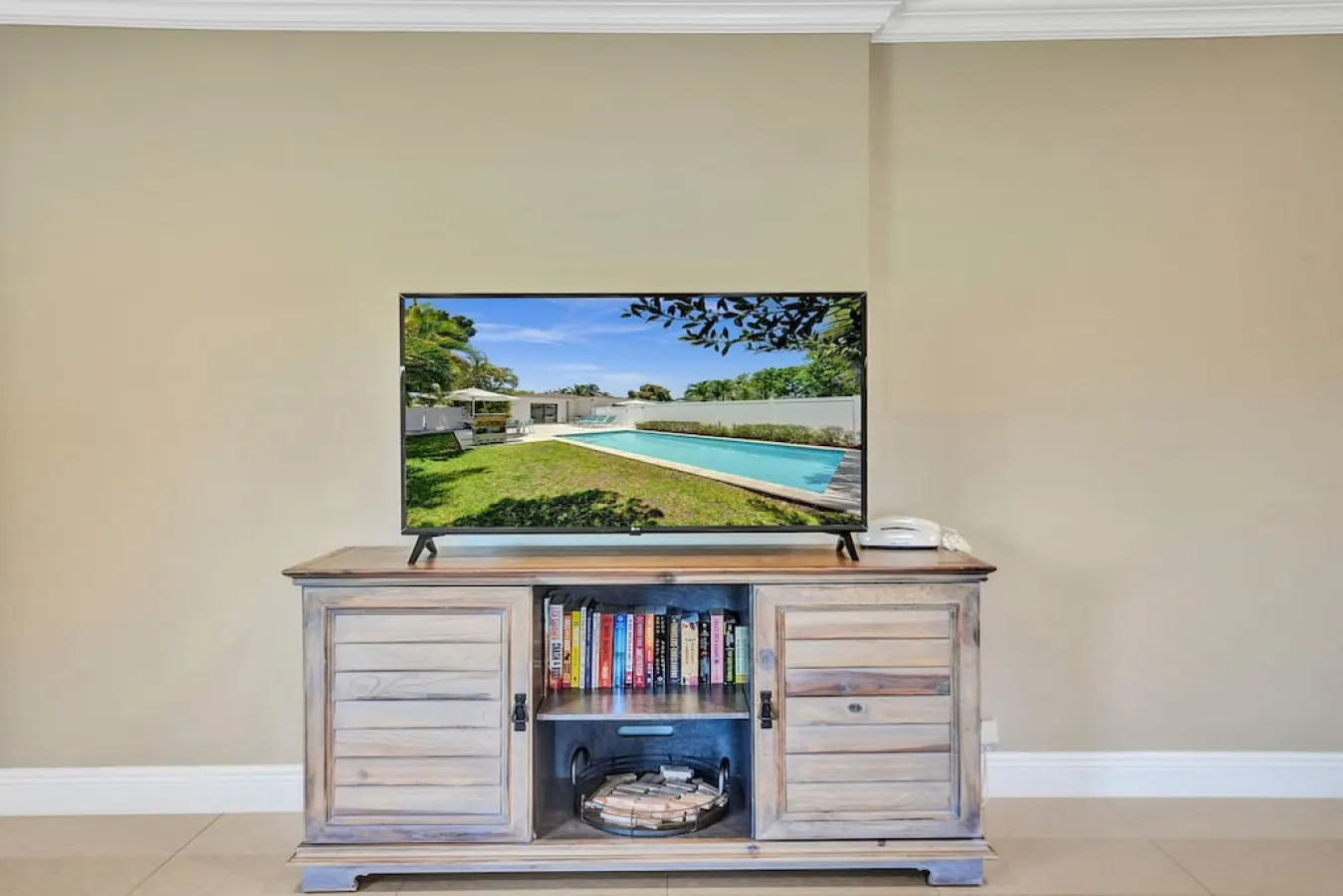 Romantic Retreat w/ Private Pool. Near Las Olas 8