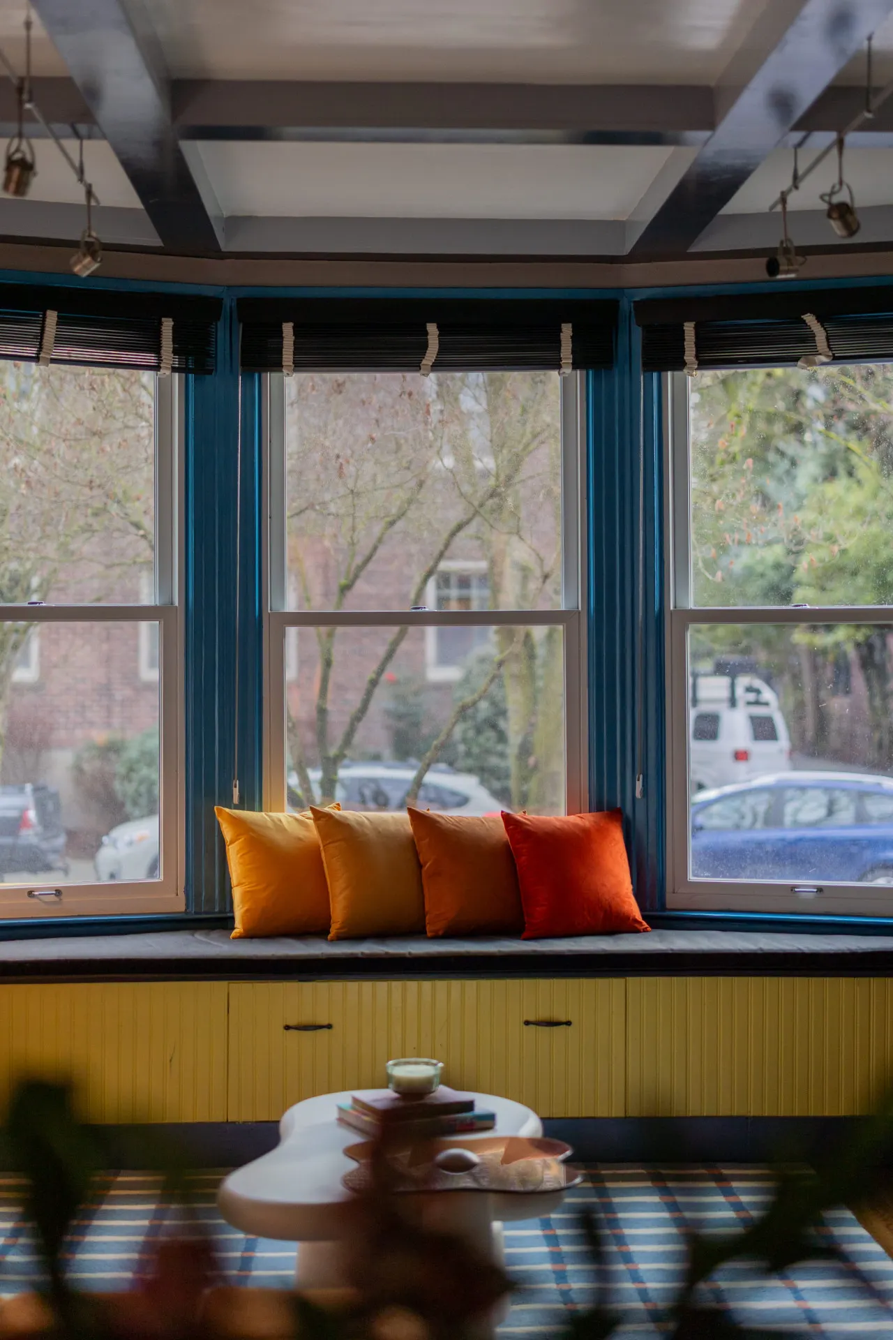 NEW The Cap Hill Heartbeat Walk to Shops & Cafés 11