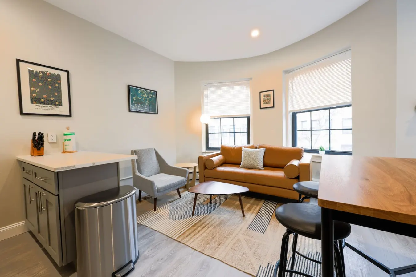 Spacious and Bright Studio 1